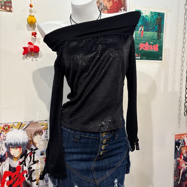 글리터 파이톤 패턴 버클 블랙 슬리브 갸루