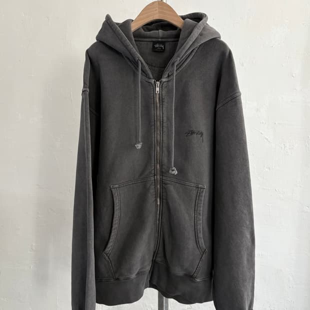 Stussy 스투시 차콜 컬러 피그먼트 후드집업