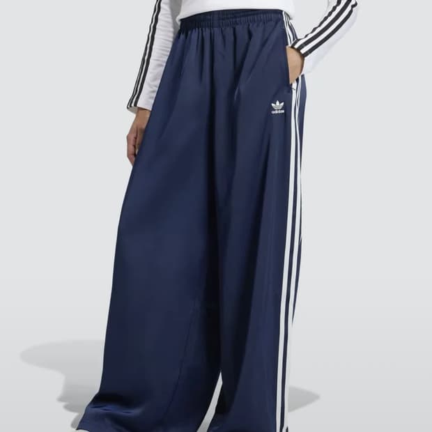 아디다스 새틴 와이드 레그 트랙 팬츠 -