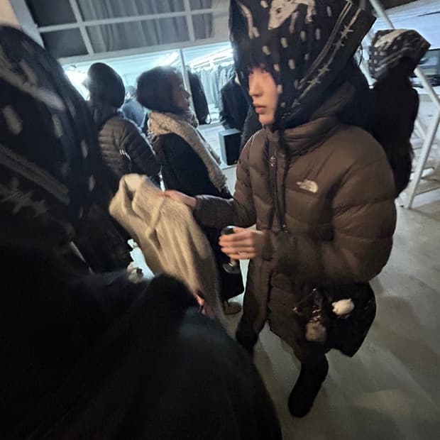 노스페이스 구스다운 롱패딩 갈색 90사이즈