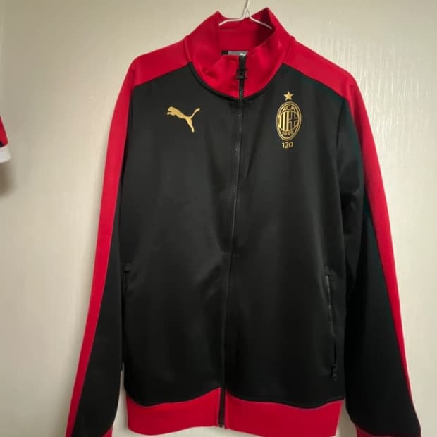 Ac밀란 축구 저지 팔아요 한정판