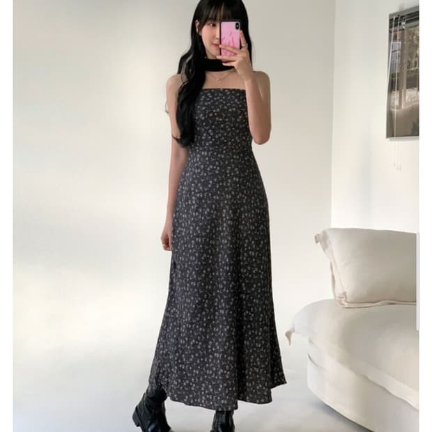 루루서울 Feel Pretty Flower Dress
블랙 