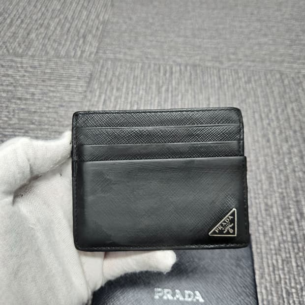 [정품][특가] 프라다 사피아노 카드지갑