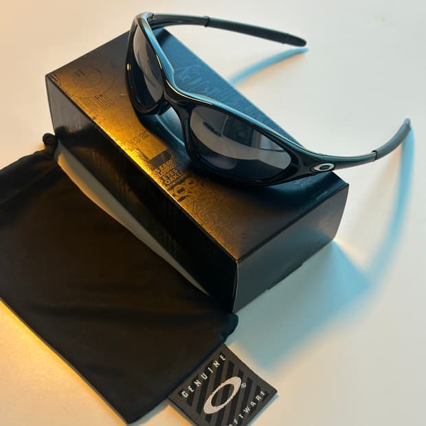 오클리 XX트웬티 (2000)