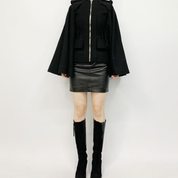 알렉산더 맥퀸 울 케이프