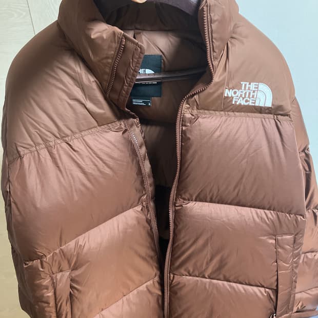 (새상품) 노스페이스 눕시 다크오크 해외판 L 사이즈