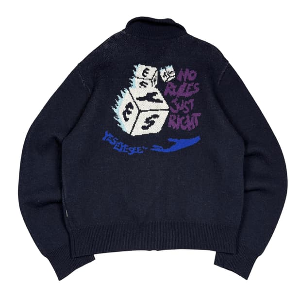 예스이이씨 네이비컬러 다이스 니트 집업