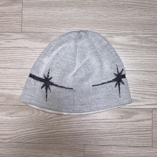 틸던 화이트 비니