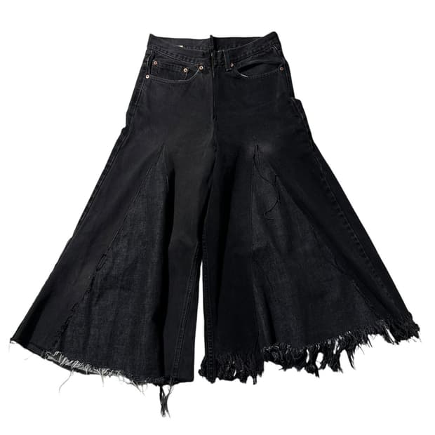 나나서카 버티컬리 컷 프린지 와이드 데님 팬츠