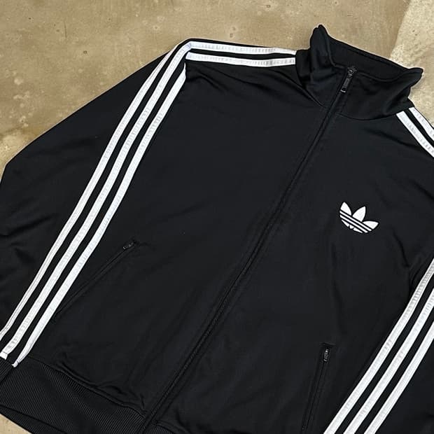 105 아디다스 파이어버드 블랙 트랙탑 0331 