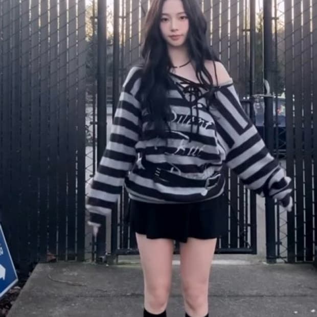 셋업이엑스이 니트 카리나 착용