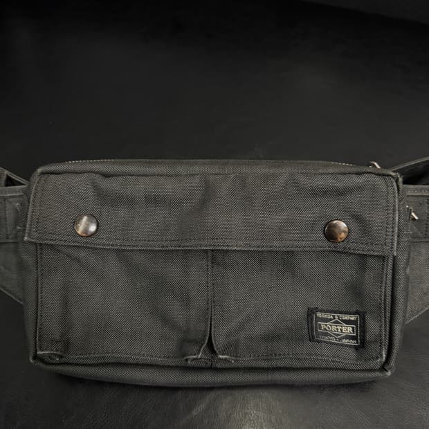 요시다 포터 웨이스트 백 힙색 스모키 차콜블랙