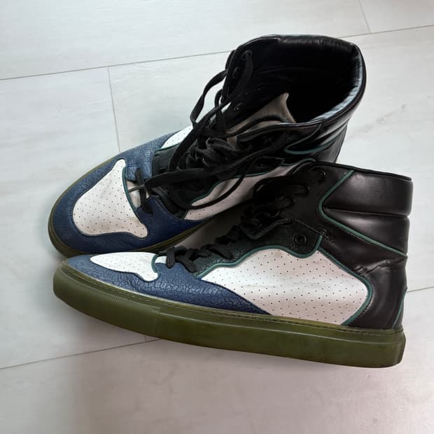 2010s 발렌시아가 멀티컬러 하이탑