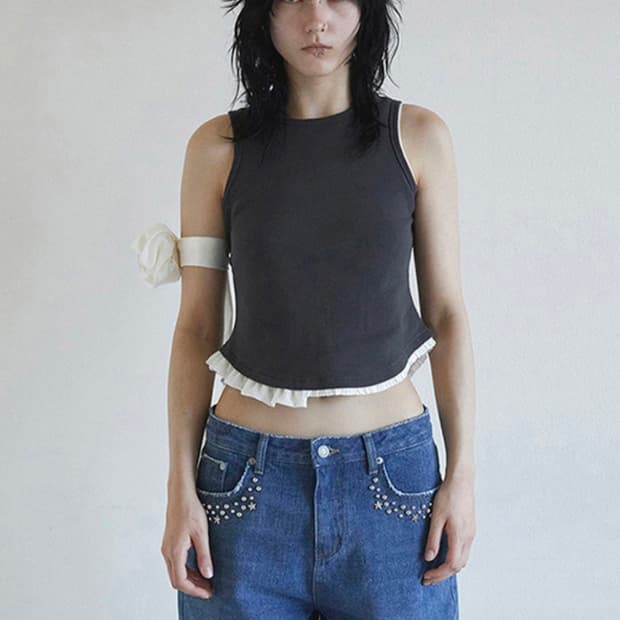 데어드  프릴 슬리브리스 나시