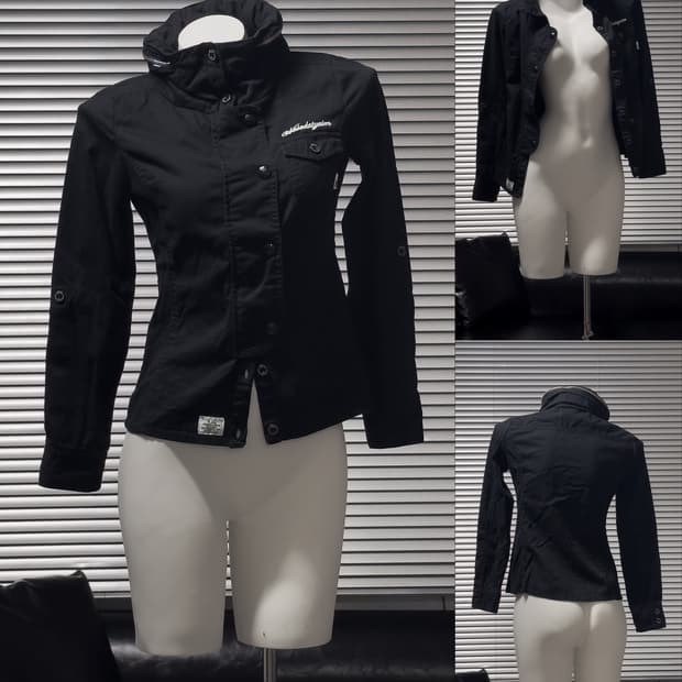 {Backs} High-Neck Field Jacket