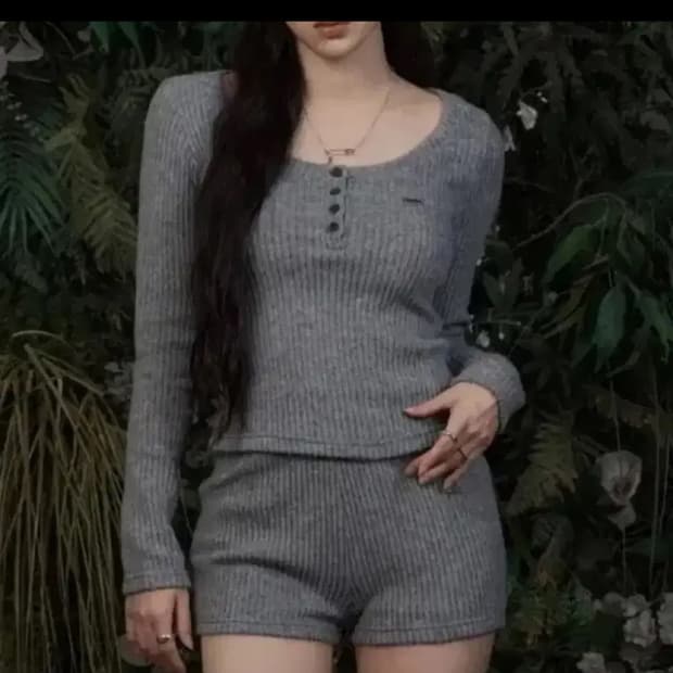 카키포인트 ribbed button 티셔츠,쇼츠 셋업 그레이