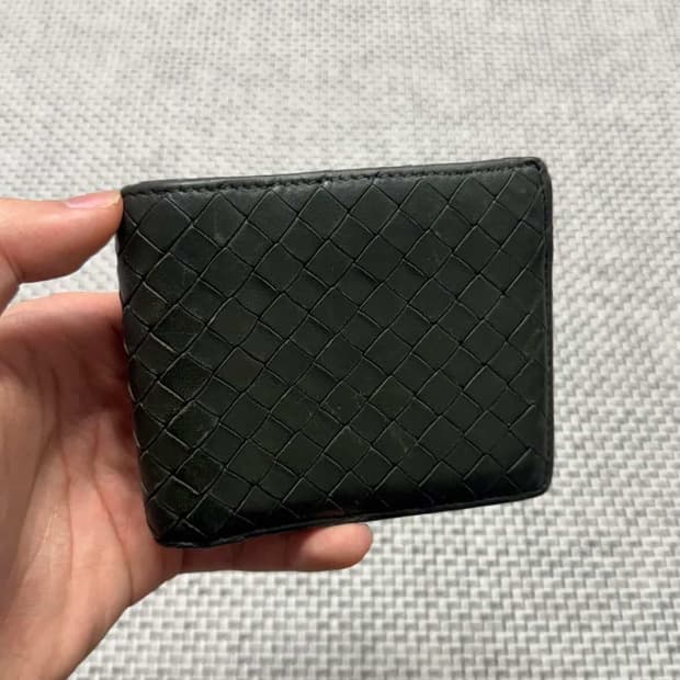 보테가베네타 인트레치아토 반지갑