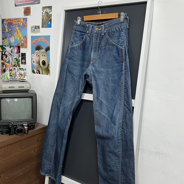 Levis 리바이스 엔지니어드 진스 나팔핏 부츠컷 생지 데님 팬츠