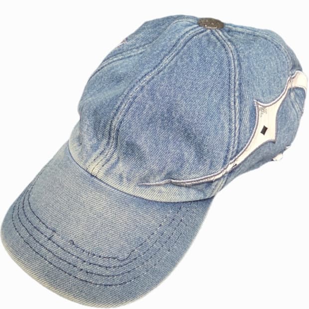 떠그클럽 x mcm 트라이벌 레더 캡