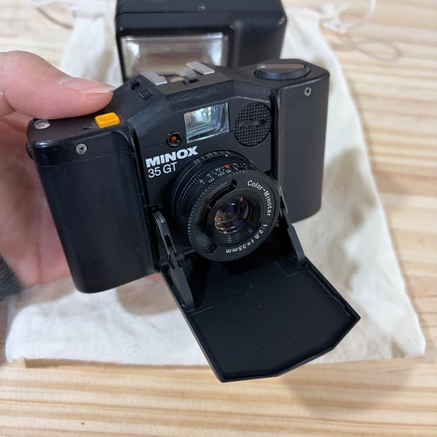 미녹스 35 GT 필름 카메라 + 플래시