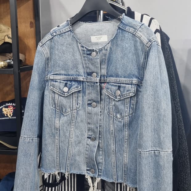 LEVI'S (altered) 레이디용 커팅 트러커자켓 Msize
