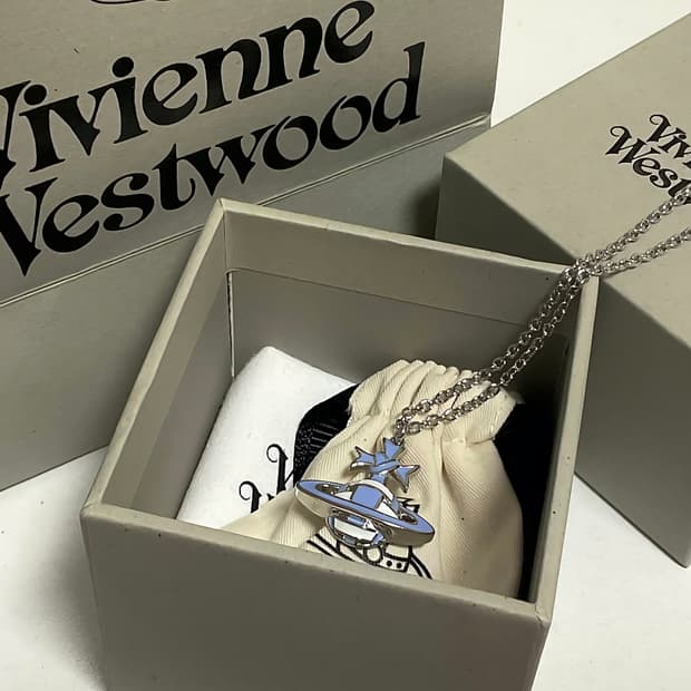 풀박스) 비비안웨스트우드 리본 바스릴리프 블루 펜던트 목걸이
