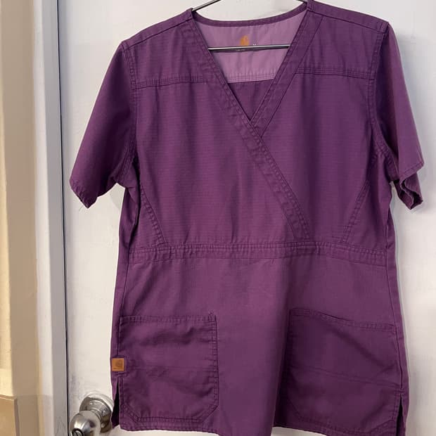 carhartt v-neck shirts