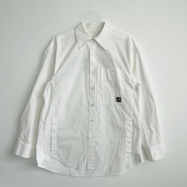 C1 우영미 화이트 체스트 포켓 스틸 로고 오버핏 코튼 셔츠 36사이즈