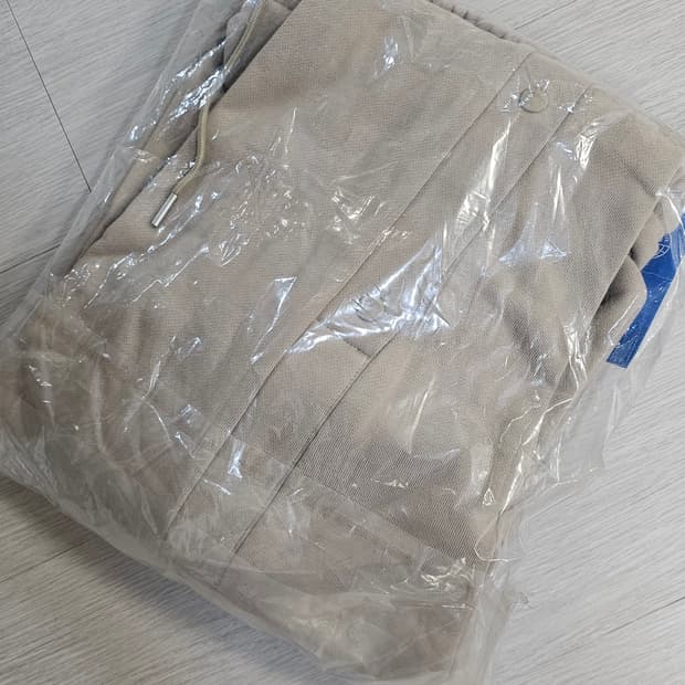 아디다스 에센셜 팬츠