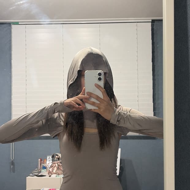 오도어 크롭후드 나시 세트