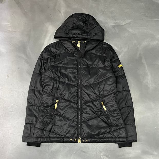  바버 인터네셔널 후드 패디드 자켓 y15557