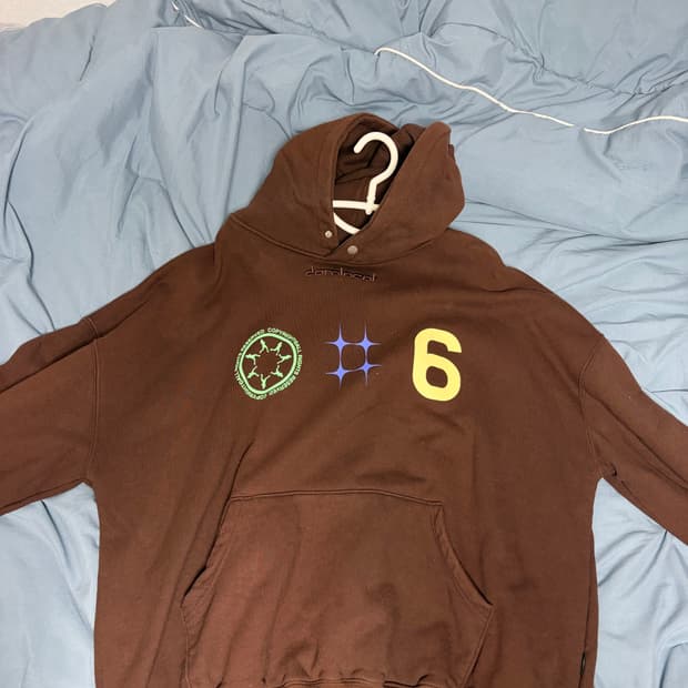 도미넌트 후드티