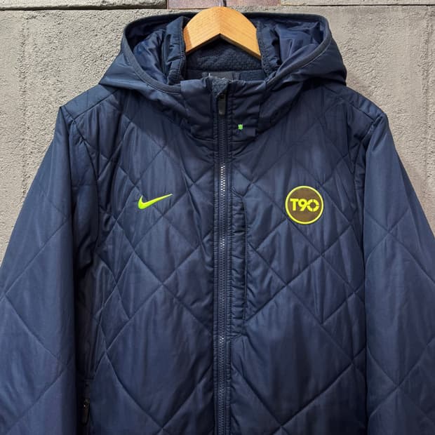 나이키 토탈90 네이비 퀼팅 자켓 (M)  