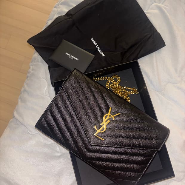 생로랑 마틀라세 체인 지갑 블랙 금장