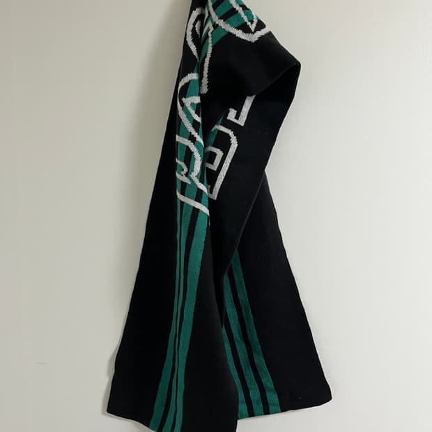 고샤 아디다스 로고 머플러 