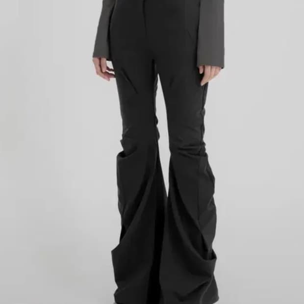 플레어업 드레이프 팬츠 블랙 2사이즈