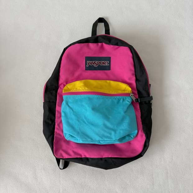 잔스포츠(JANSPORT) 백팩