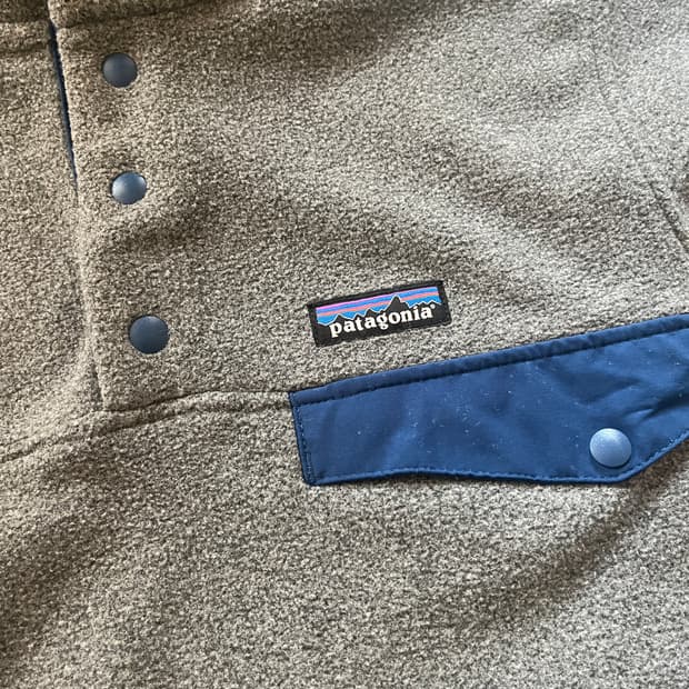파타고니아 라이트웨이트 신칠라 스냅 T 플리스 풀오버 니켈 블루(xs)
