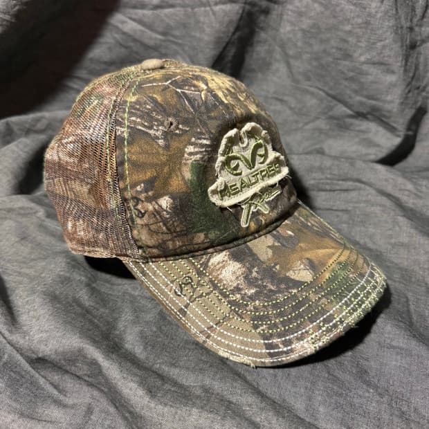 Realtree AP Camo Distressed Mesh Trucker