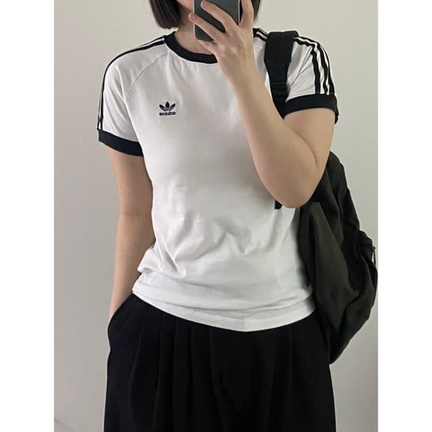 아디다스 반팔티