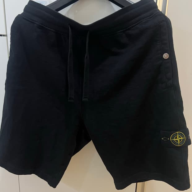 25ss 스톤아일랜드 반바지 34~36 (새상품급)
