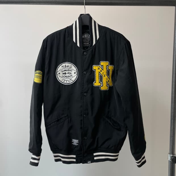 (L) Nhiz x 네이버후드 스타디움 바시티 자켓