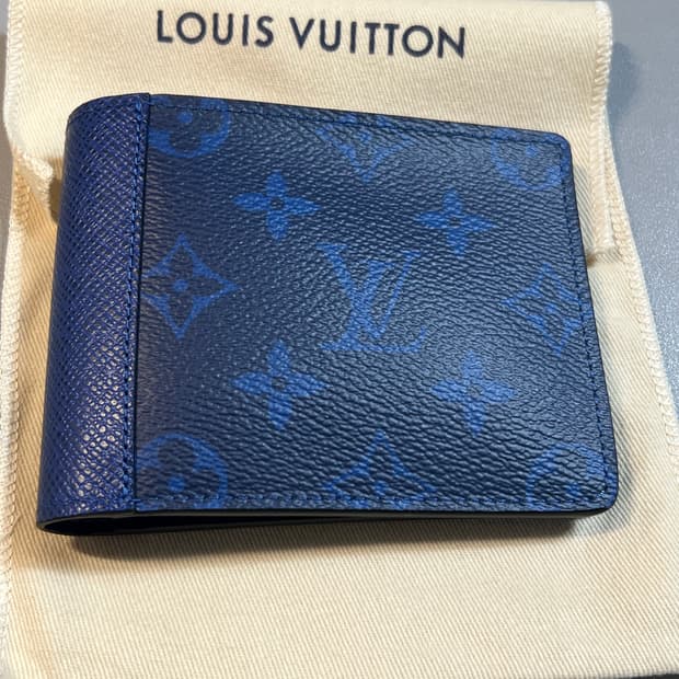 루이비통 모노그램 반지갑