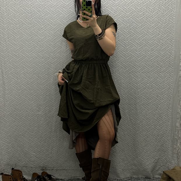 빈티지 페미닌 말차카키 셔링 핀턱 슬리브리스 롱원피스 K0046