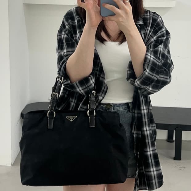 정품 프라다 토트백
