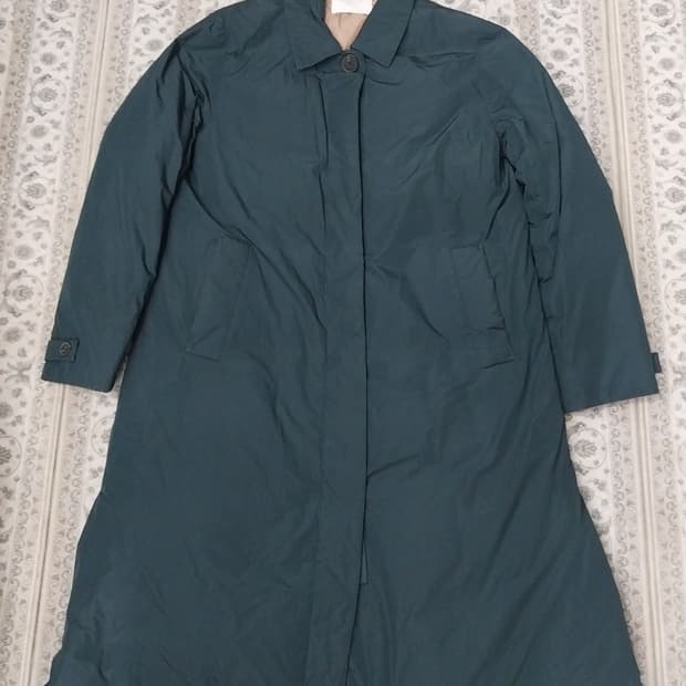 so wool 헝가리구스 다크 그린 패딩코트 L