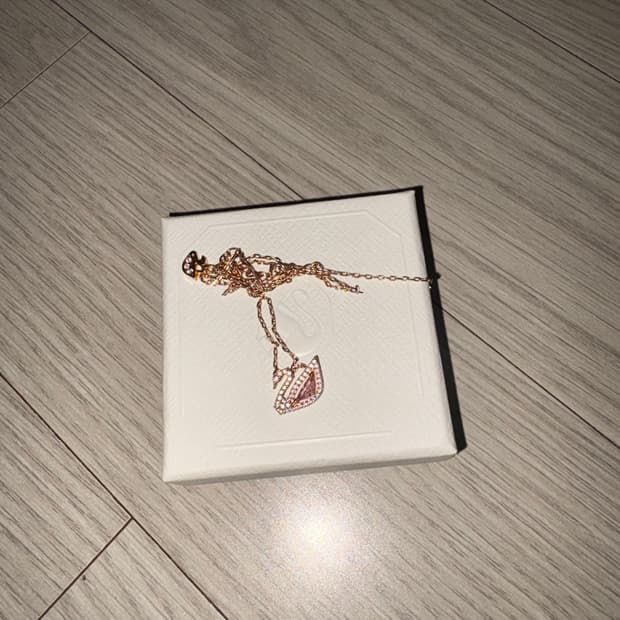 스와로브스키 목걸이 (로즈골드)