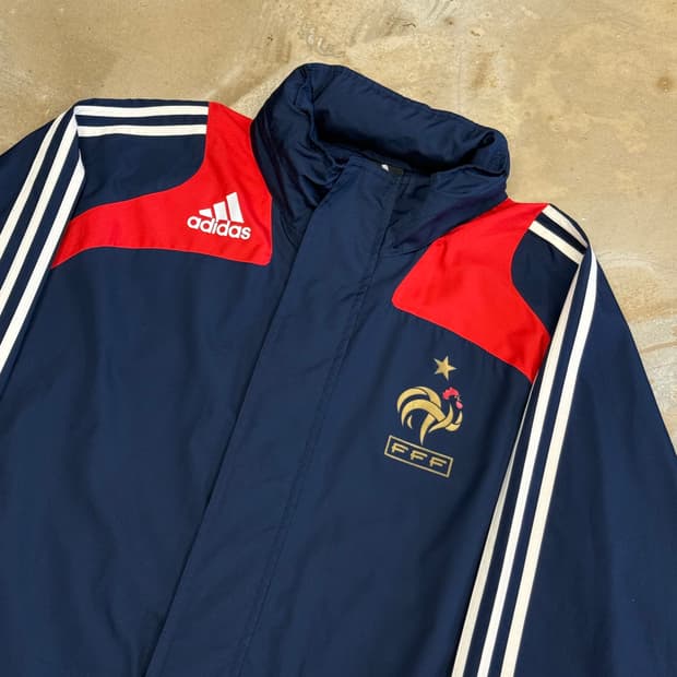 110 아디다스 프랑스 레드파이핑 네이비 내장후드 바람막이
