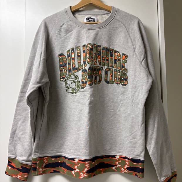 빌리어네어 보이즈 클럽 맨투맨