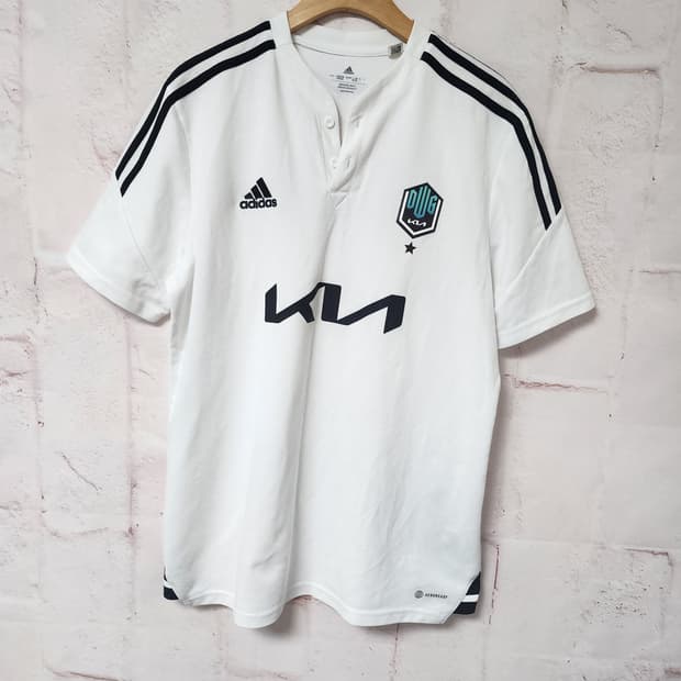 담원KIA 쇼메이커 유니폼